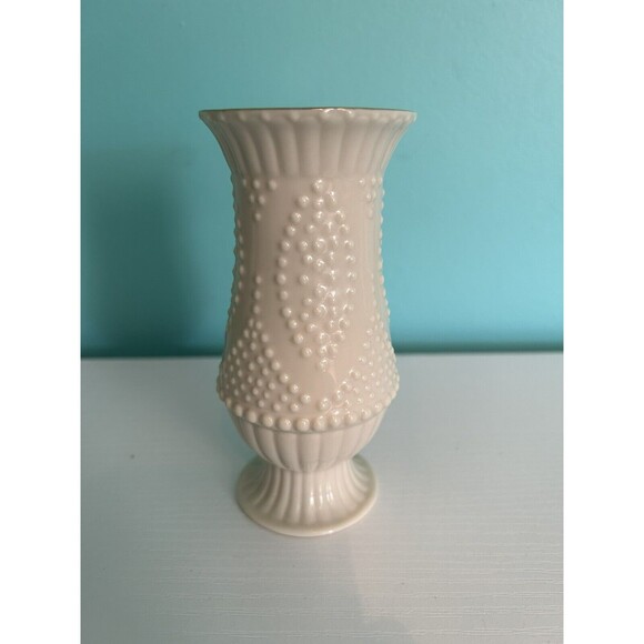 Vintage Lenox 5” Bud Vase Porcelain 24k Gold Trim Beaded Design - Picture 1 of 3